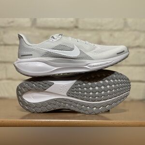Nike Air Zoom Pegasus 41 FD2723-102 White Running Shoes Women 12 / Men 10.5 New